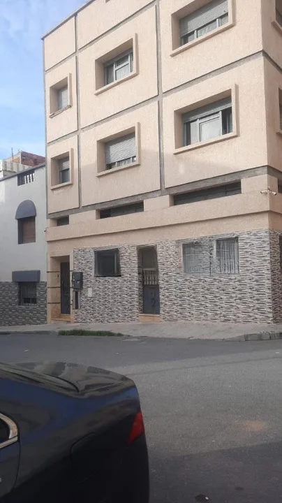 Maison R+2 de 9 chambres à vendre près de la grande piscine – Yacoub El Mansour, Rabat